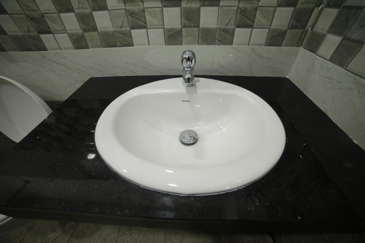 Aparthotel Shivalaya Residency Thrissur Esterno foto